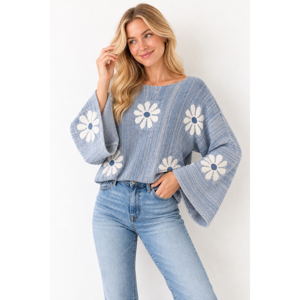 Altar'd State Sweater Large Blue Daisy Floral Cotton Knit Long Sleeve Cropped